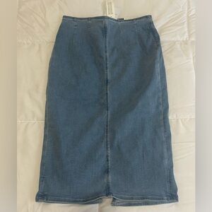 New American Eagle Super High Rise Midi Size 6 Skirt